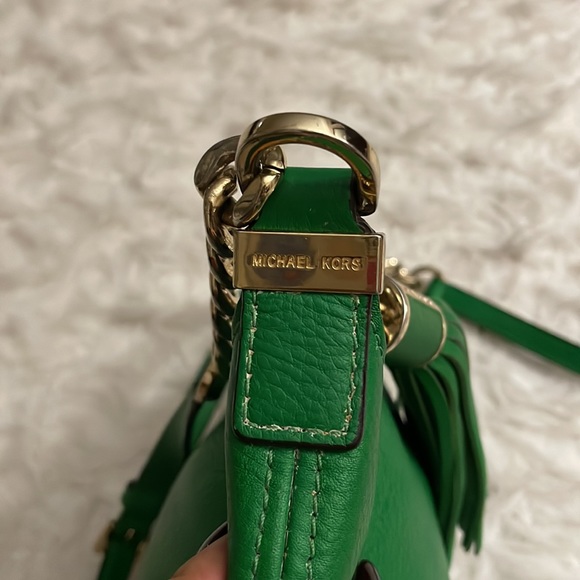 Michael Kors Crossbody - Picture 3 of 6